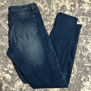 Kenzie, effortless ankle mid rise size 6/28